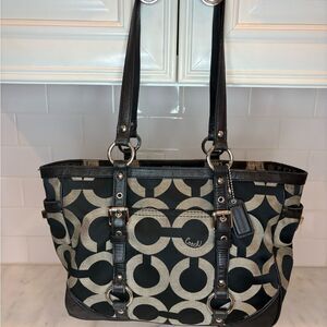 Coach Black and Gray Signature Gallery Tote